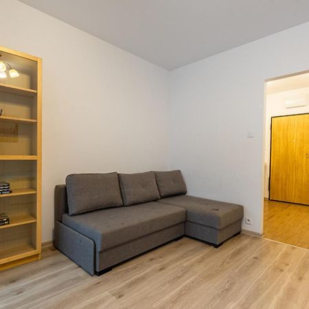 Galeria Rondo Wiatraczna Apartments Варшава Экстерьер фото