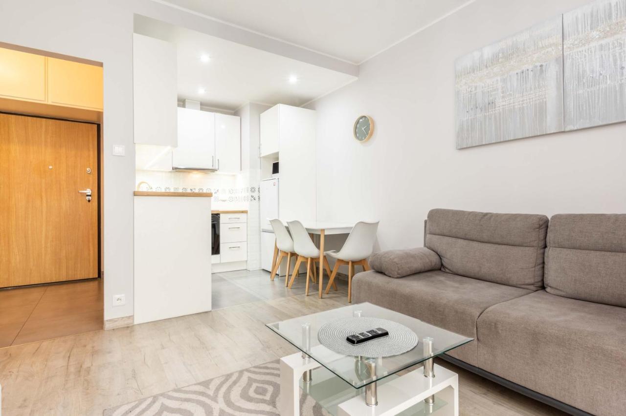 Galeria Rondo Wiatraczna Apartments Варшава Экстерьер фото