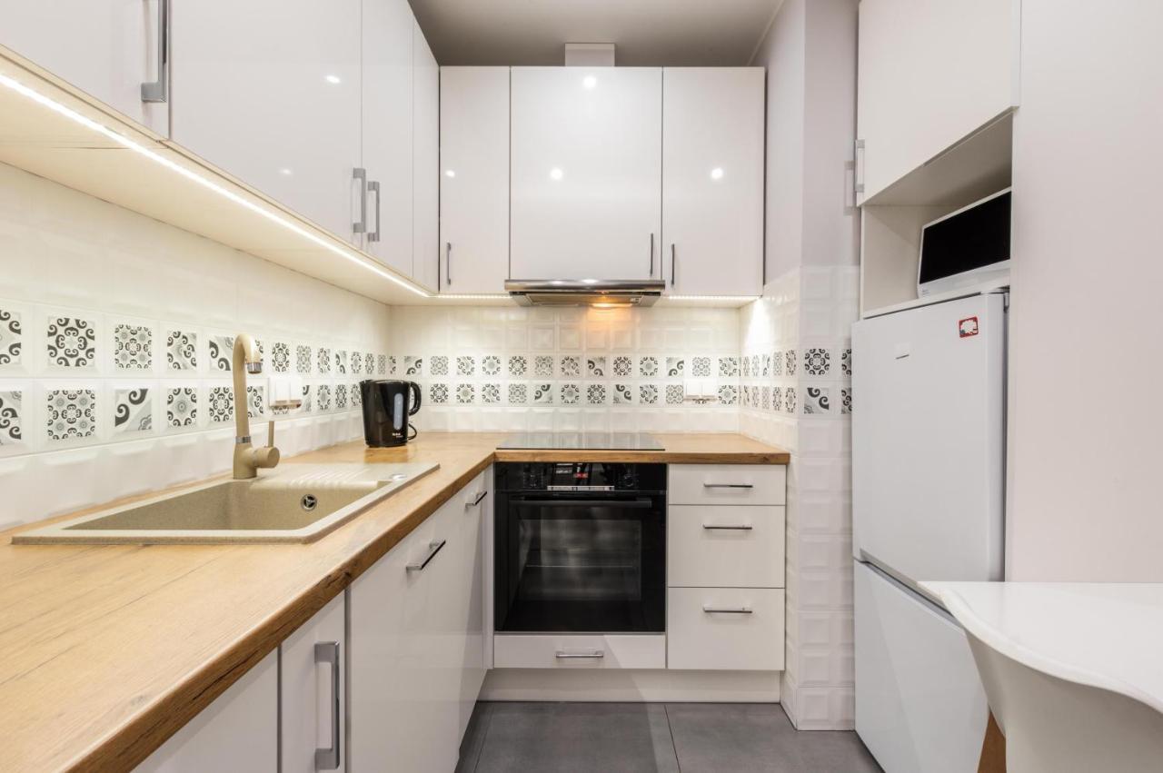 Galeria Rondo Wiatraczna Apartments Варшава Экстерьер фото