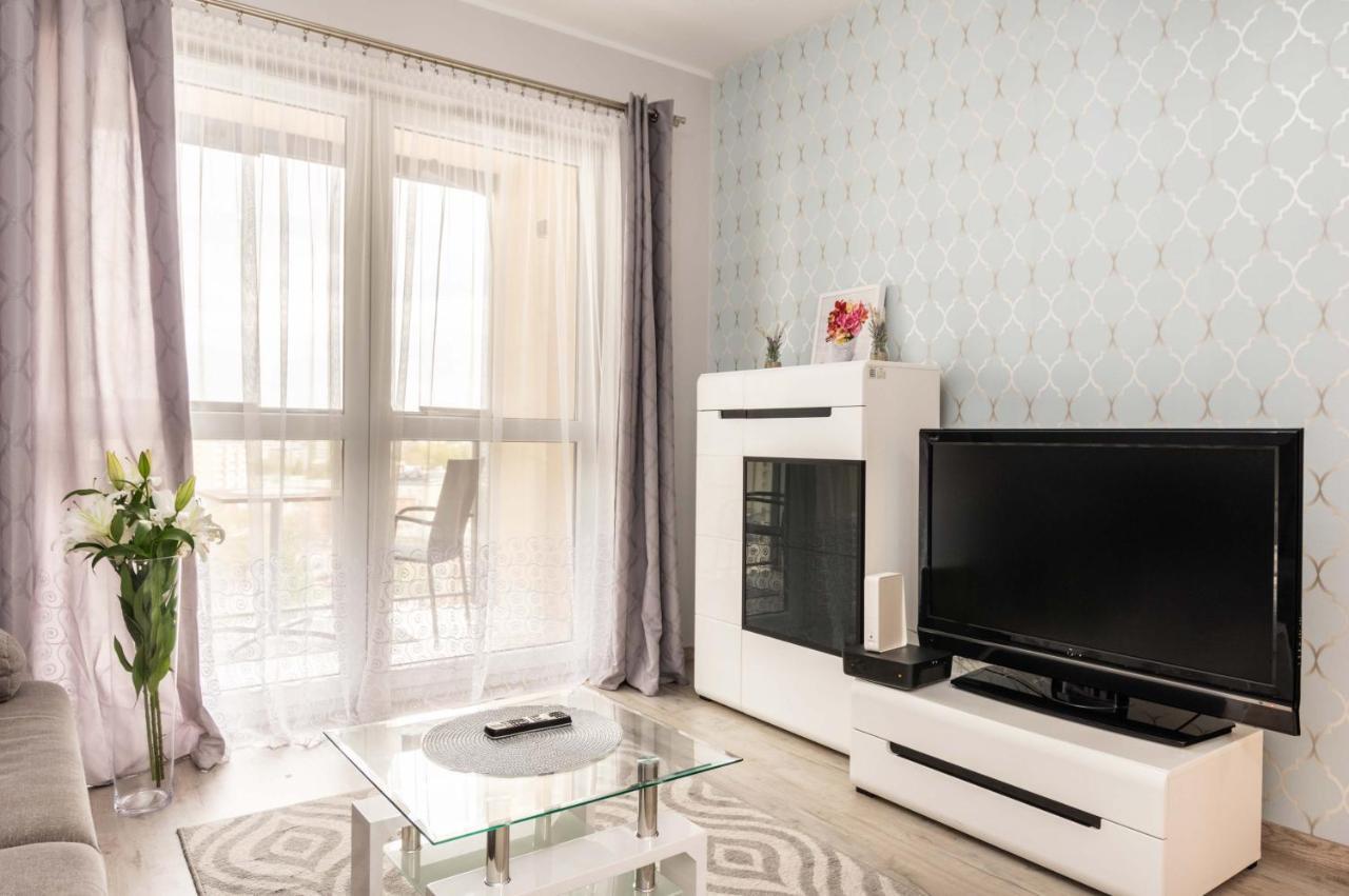 Galeria Rondo Wiatraczna Apartments Варшава Экстерьер фото
