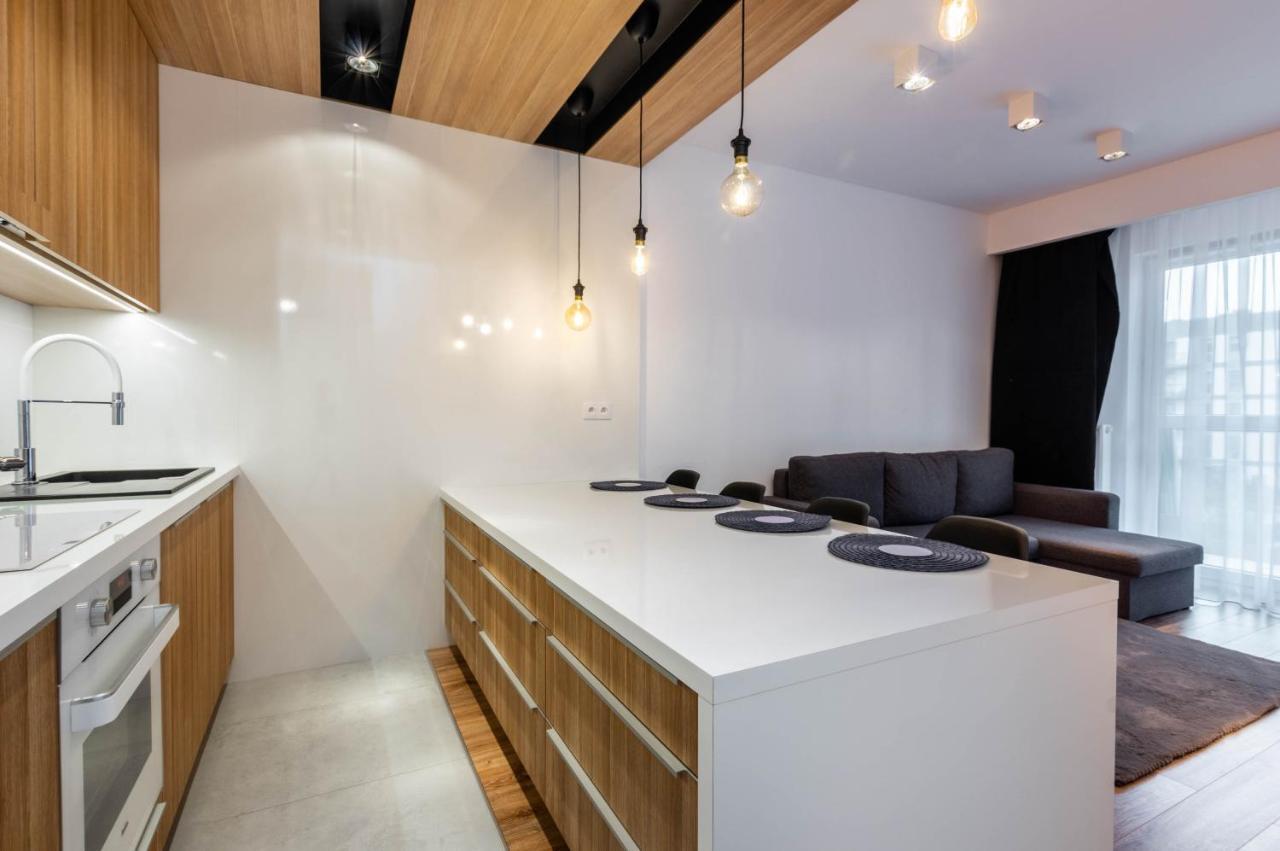 Galeria Rondo Wiatraczna Apartments Варшава Экстерьер фото