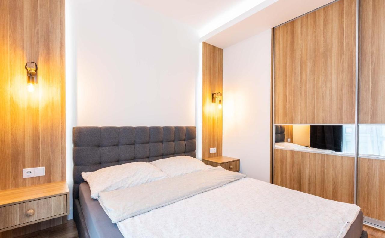 Galeria Rondo Wiatraczna Apartments Варшава Экстерьер фото